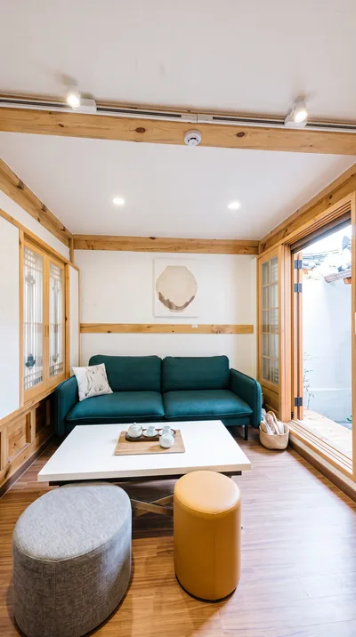 Adam Hanok, Seoul — AI-assisted property image